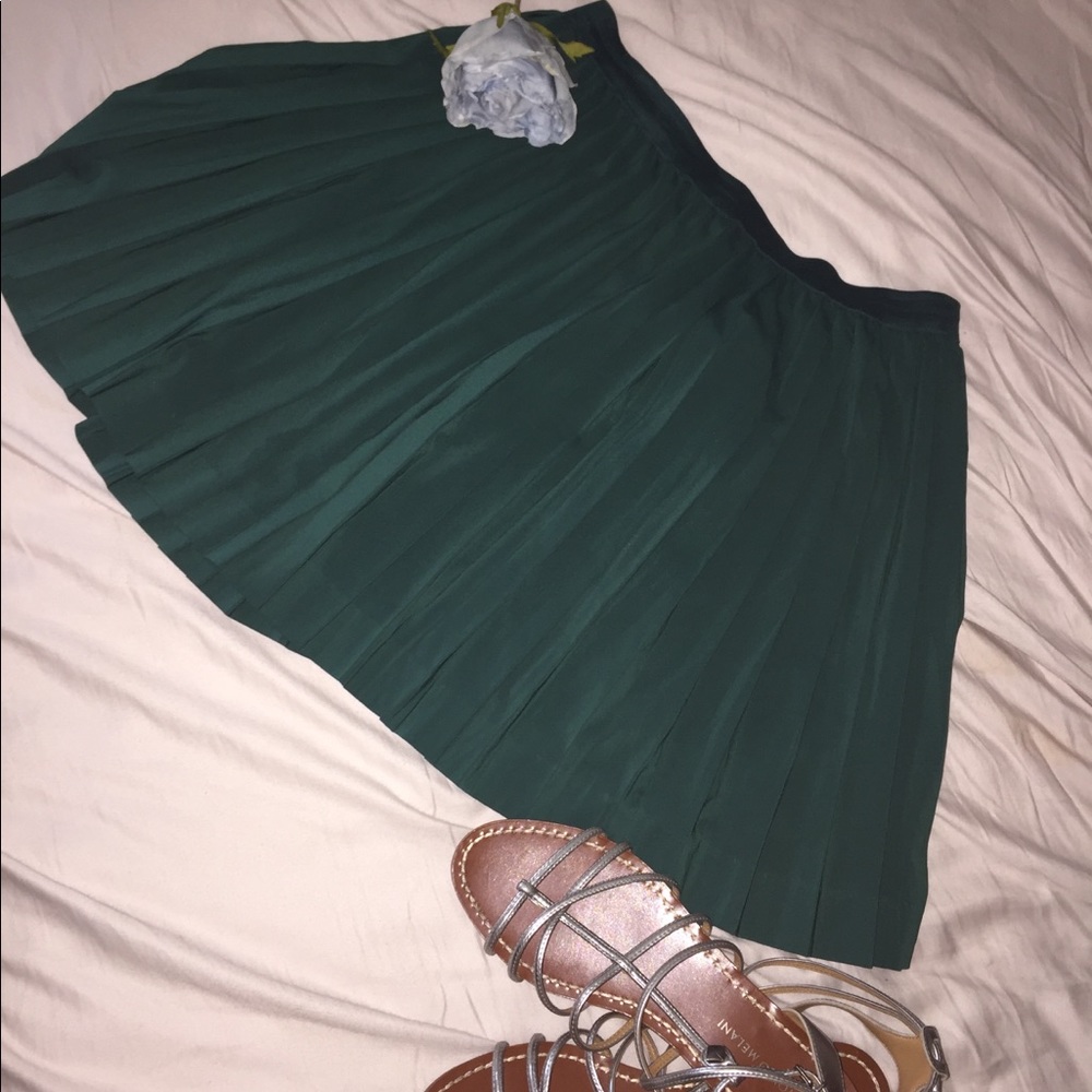 H&M Pleated Skirt